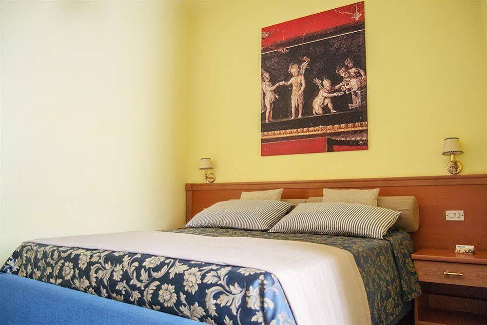 Hotel Piccolo Sogno Pompei Exterior photo