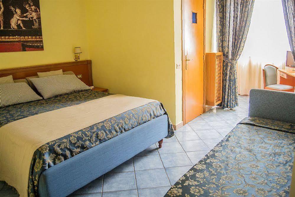 Hotel Piccolo Sogno Pompei Exterior photo